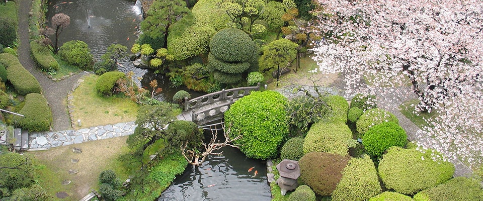 萃香園ホテル 日本庭園